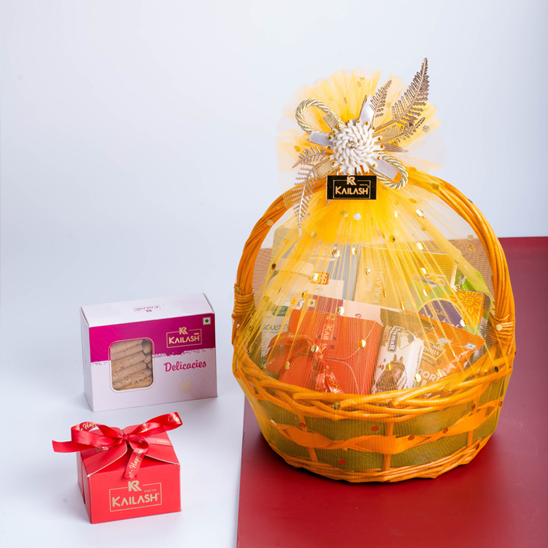 Buy Customised Hamper in Surat, India