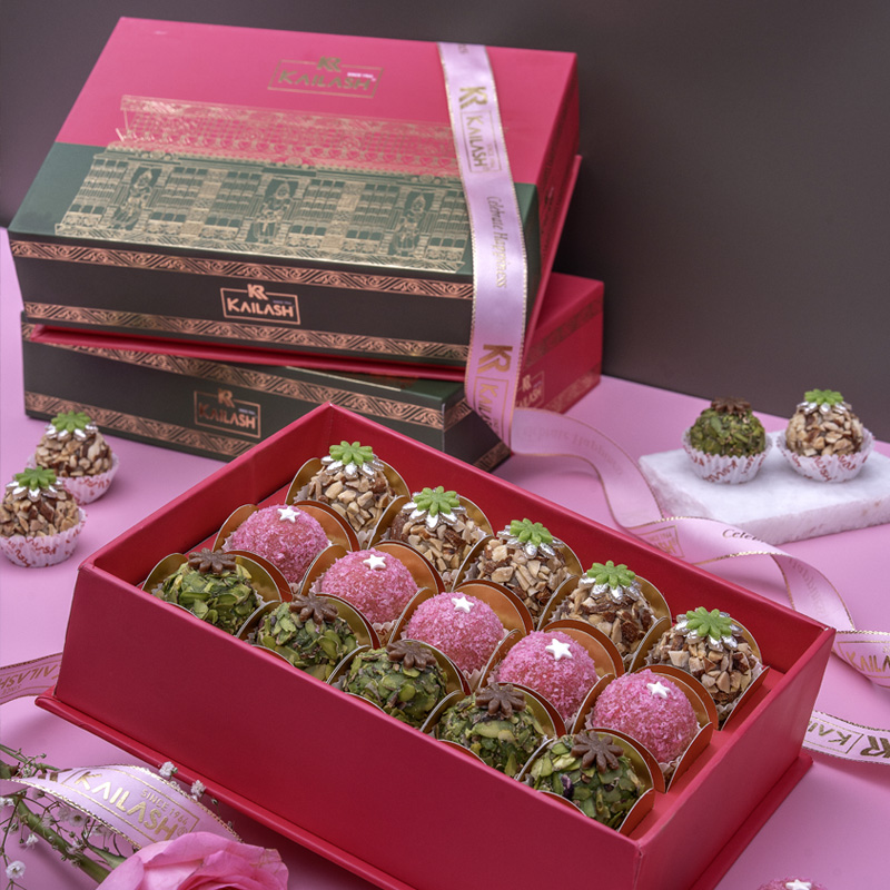 Buy Pink Velvet Sweet Box 15pcs in Surat, India