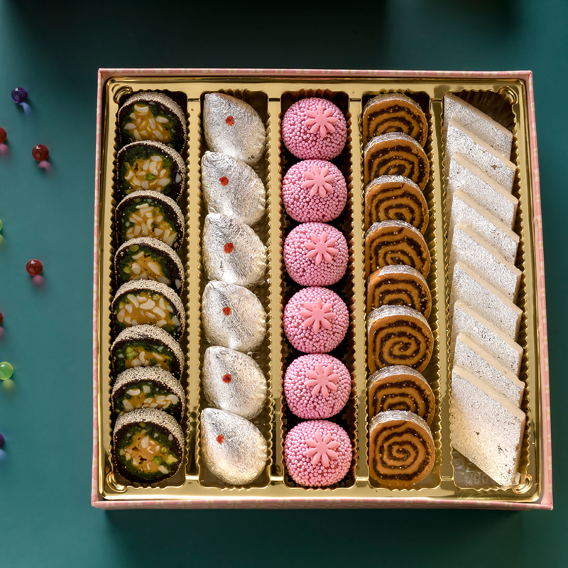 Buy Premium Sweets Box in Surat, India
